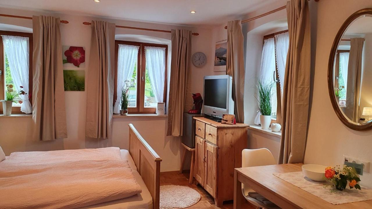 Gaestezimmer Vogtareuth Rinser Exteriör bild