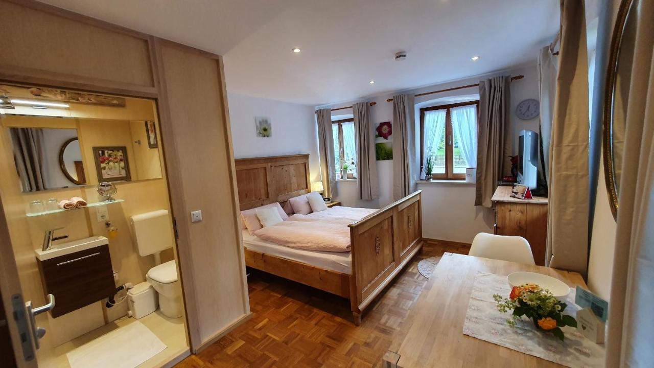 Gaestezimmer Vogtareuth Rinser Exteriör bild